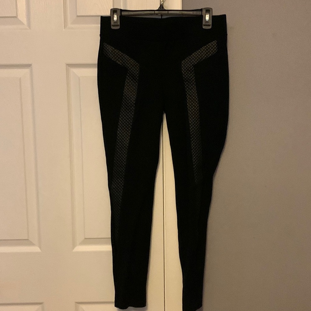 Dressy leggings
